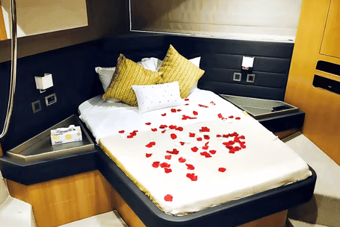 Яхта Majesty (48 футов) — изображение 9