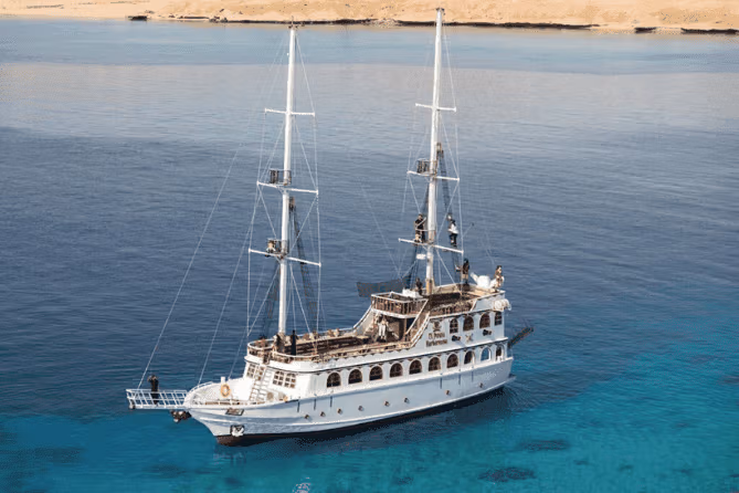 Рас Мохаммед и Белый остров на яхте Барбосса