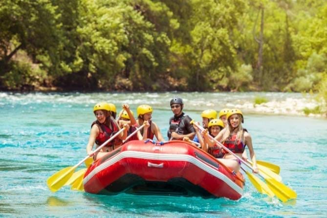 Рафтинг, джип-сафари и зиплайн