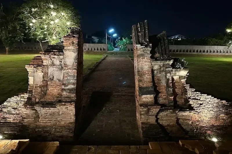 Вечер в Аюттайе, экскурсия из Паттайе и Бангкока — изображение 6