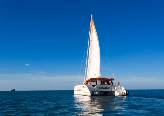 На яхте-катамаране SERENITY Вокруг Ко Пханган / Самуи / Ангтонг — изображение 6