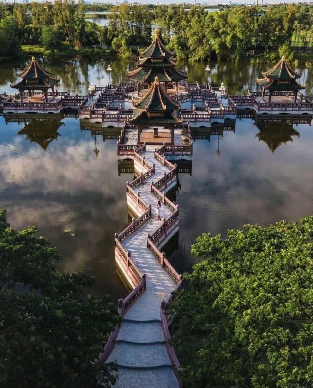 «Назад в будущее» город миниатюр - Kép 6