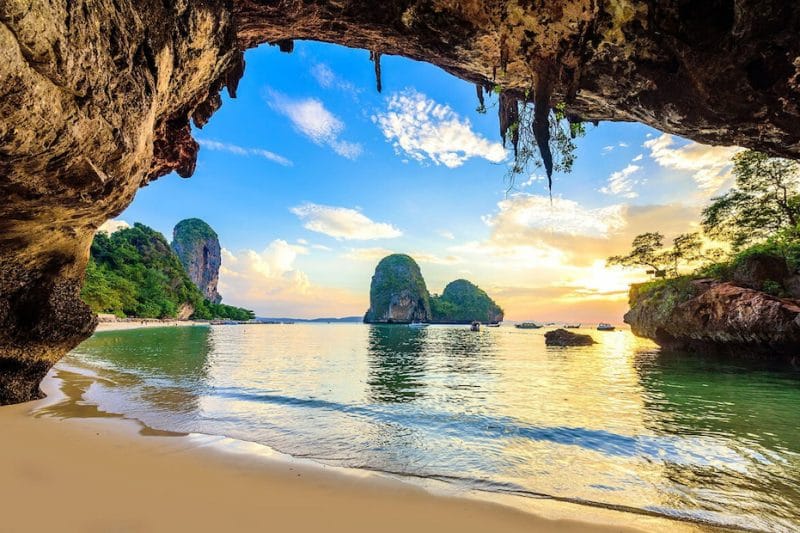 Остров Рок (Краби) + остров Пхи-Пхи 2 дня/1 ночь