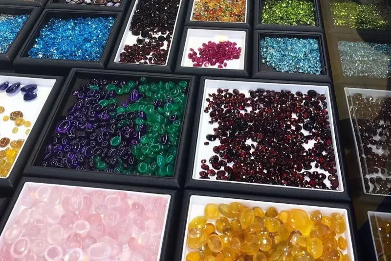 В Поисках Сапфиров