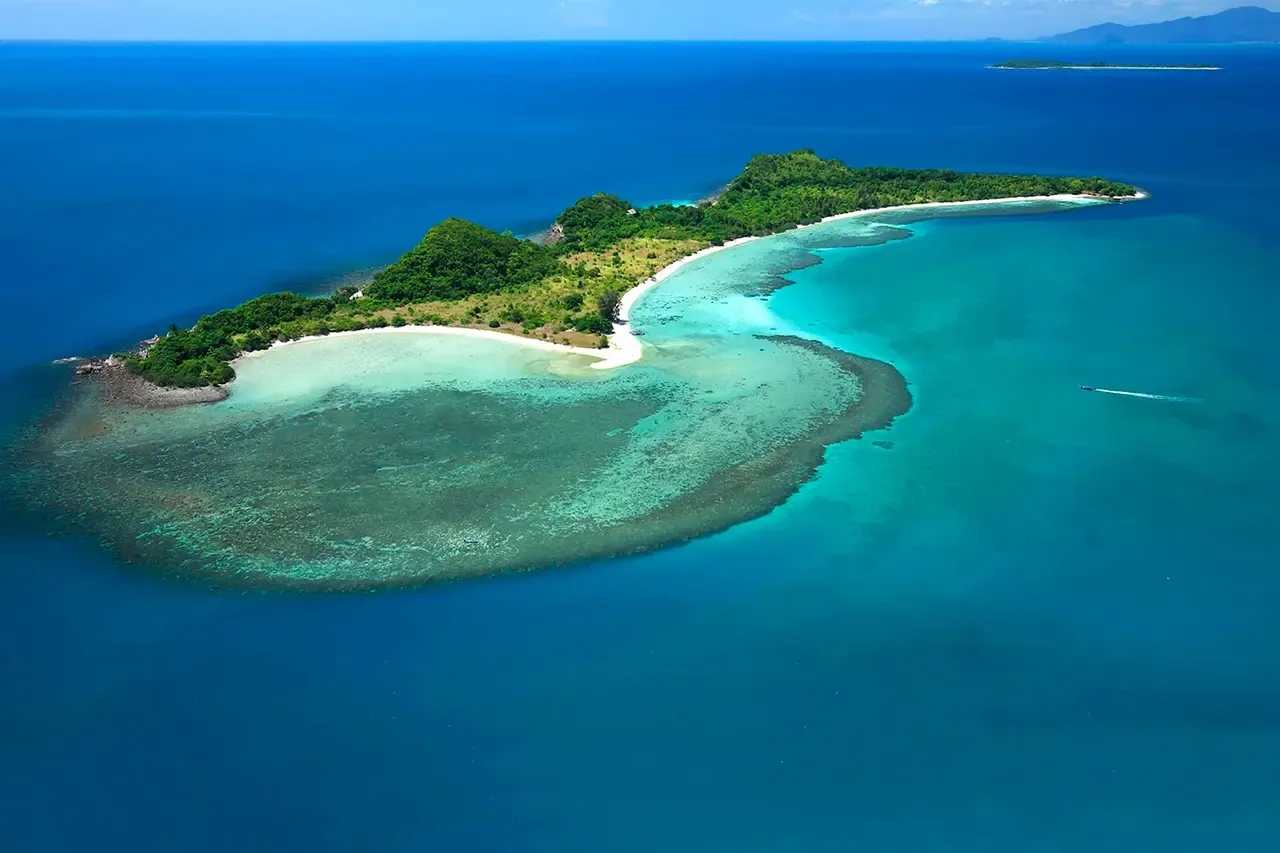 VIP‑экскурсия к островам Ко Тан, Ко Мадсум и Ко Рап на лонгтейл‑лодке