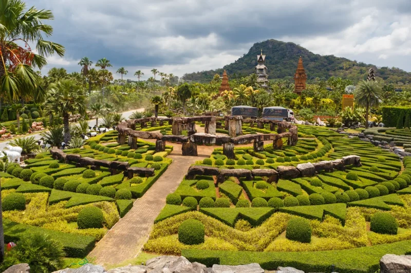 Сад орхидей «Nong Nuch Tropical Garden»