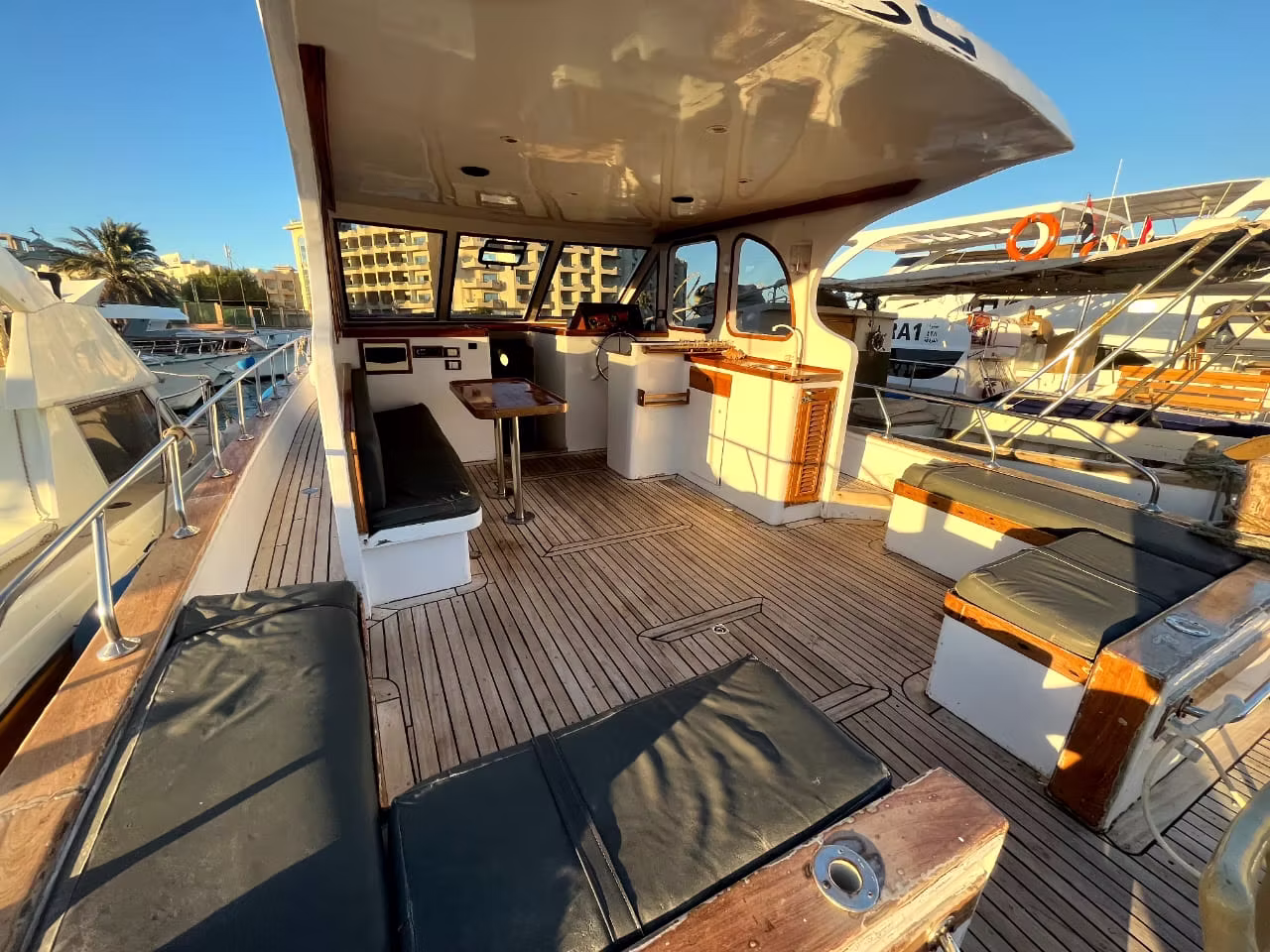 Яхта Yara (до 8 человек) — изображение 10