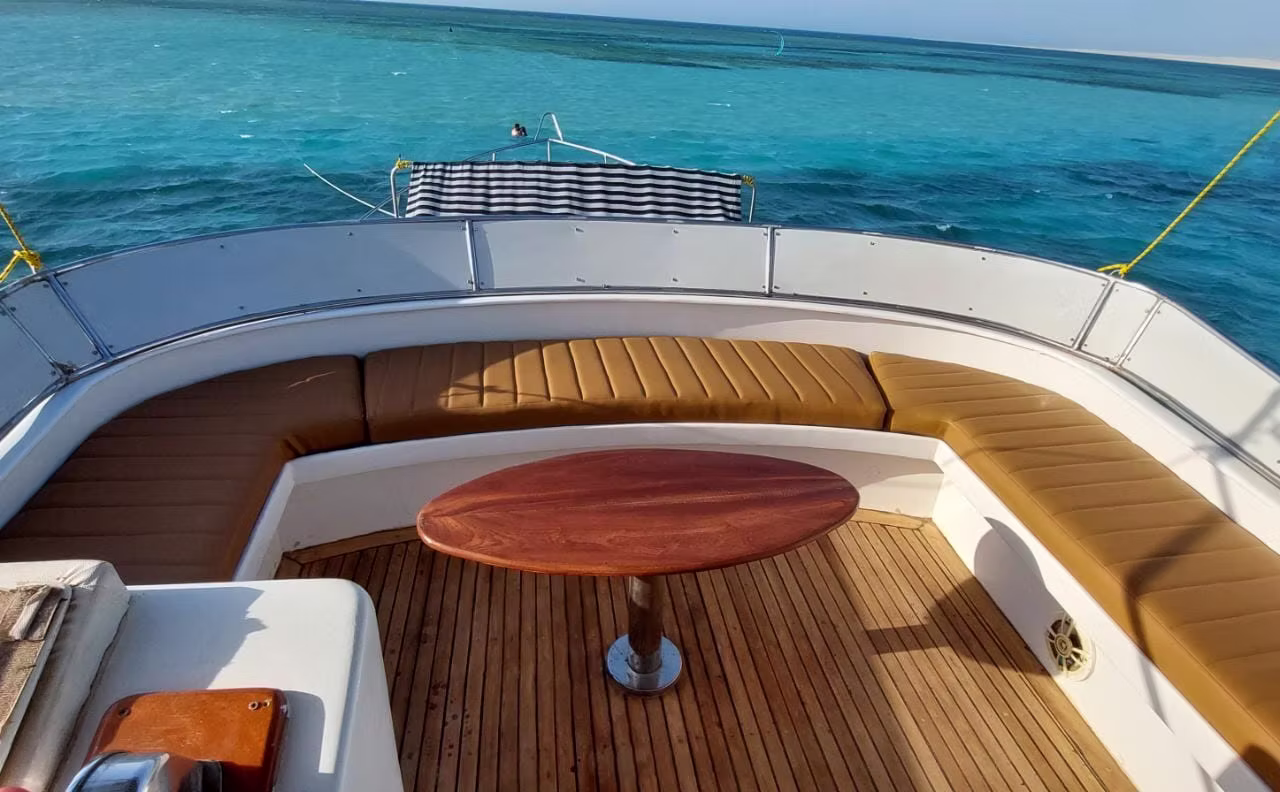 Яхта Yasser (до 8 человек) — изображение 7