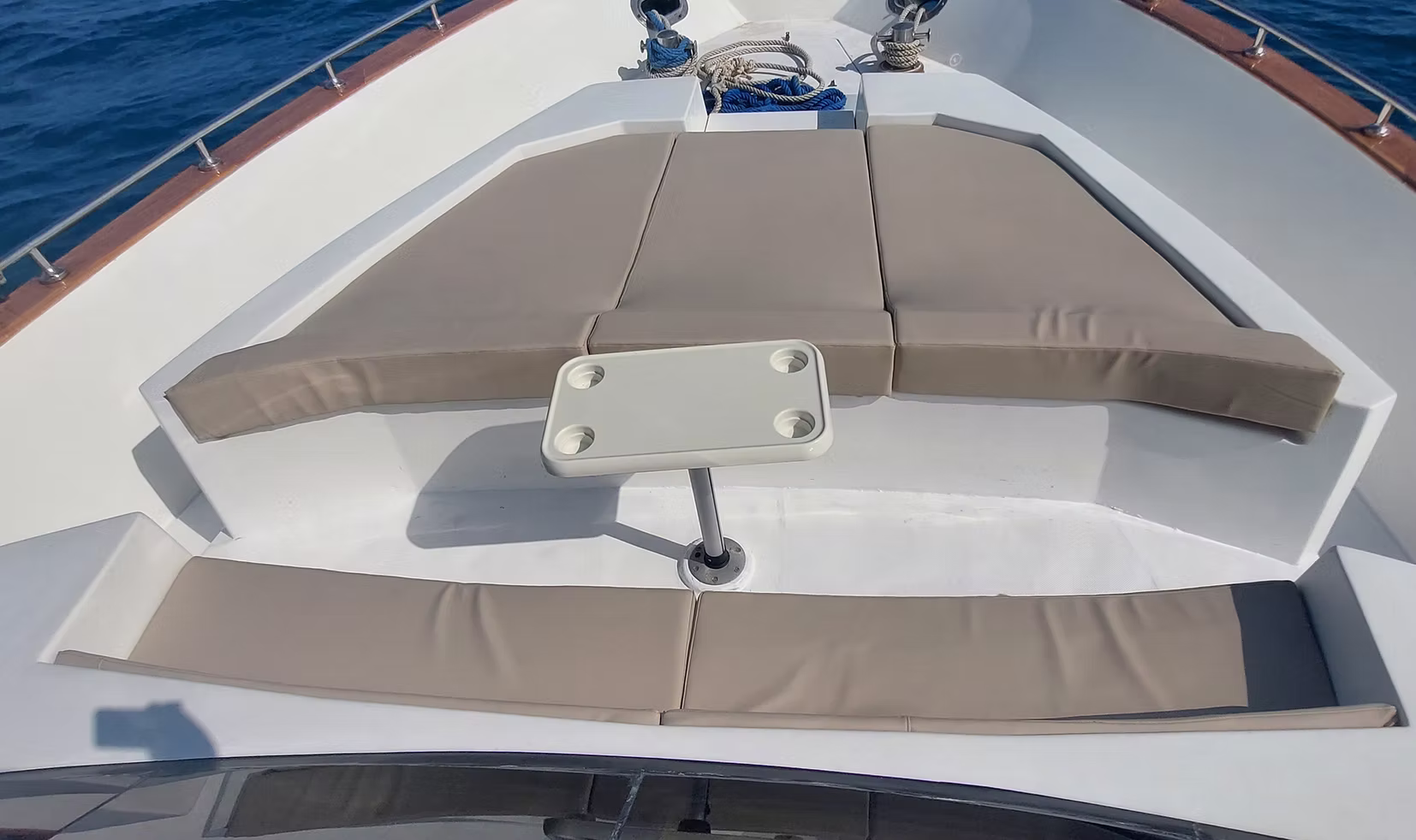 Яхта Scuba (до 9 человек) — изображение 4