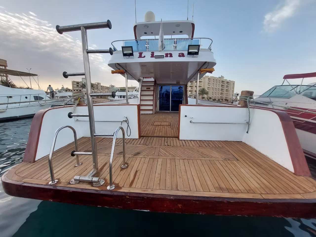 Яхта Lina (до 16 человек) — изображение 7