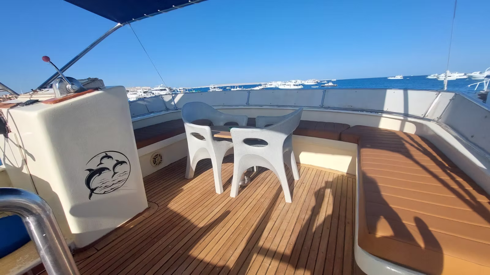 Яхта Yasser (до 8 человек) — изображение 11