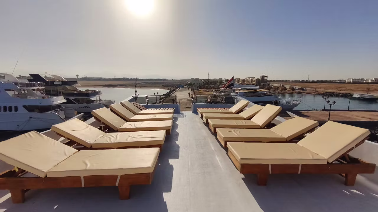 Яхта Royal Pool (до 25 человек) — изображение 20