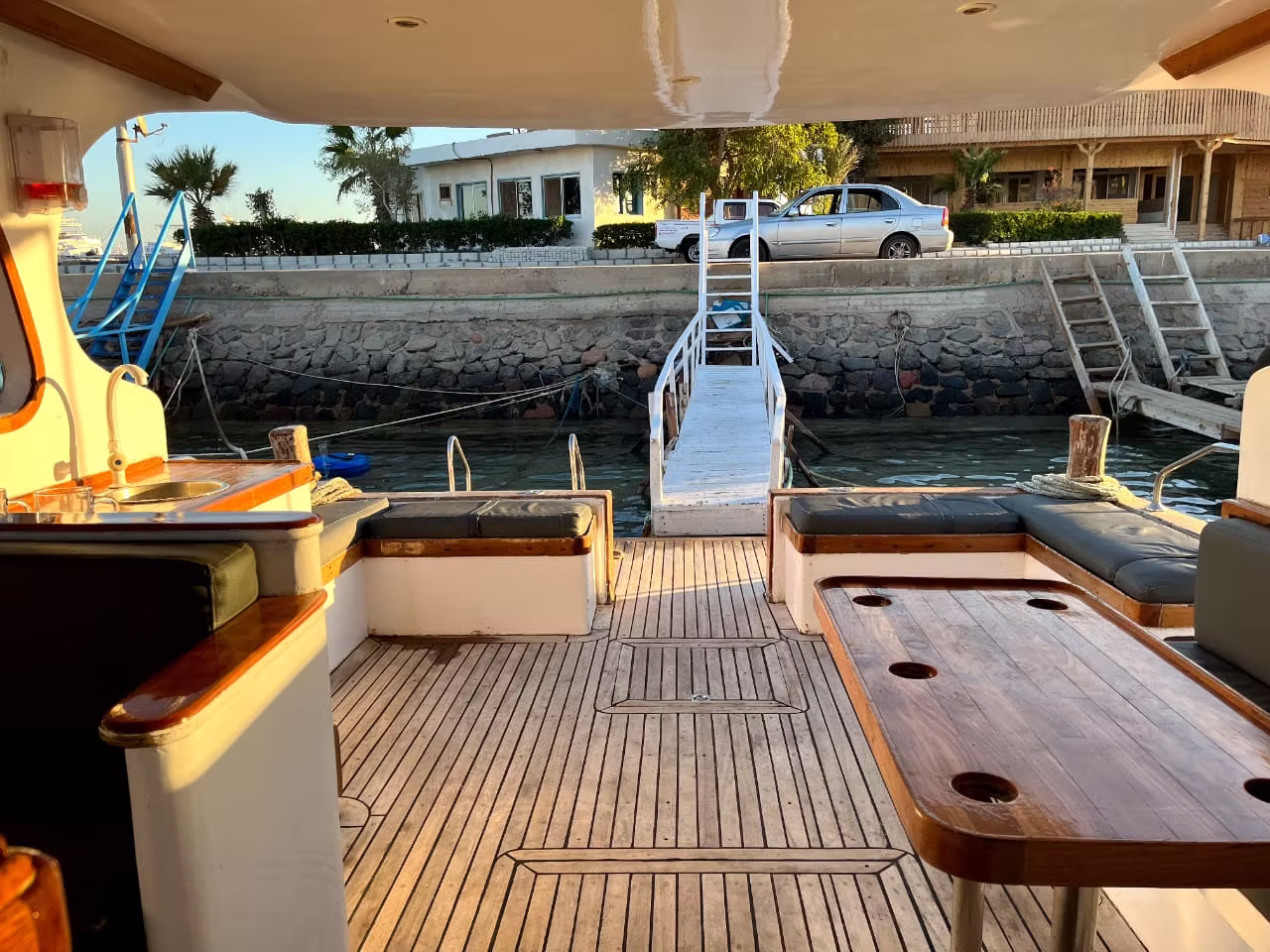 Яхта Yara (до 8 человек) — изображение 11