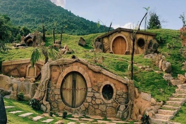 Далат №7: Деревня хоббитов, Датанла, Лики Любви (мини-группа) - Image 2